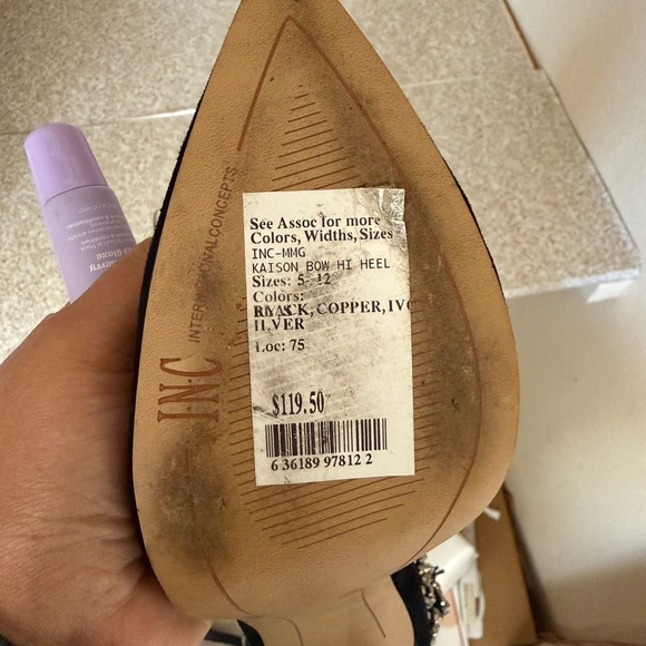 INC International Concepts Black Heels with Embellished Bows - Picture 4 of 4